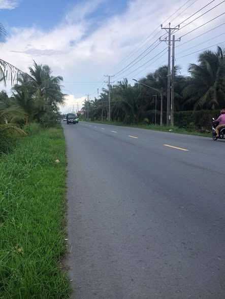 Đất mặt tiền Quốc lộ 57B, Châu Hưng, 600m² giá 3 tỷ - Sổ hồng đầy đủ!