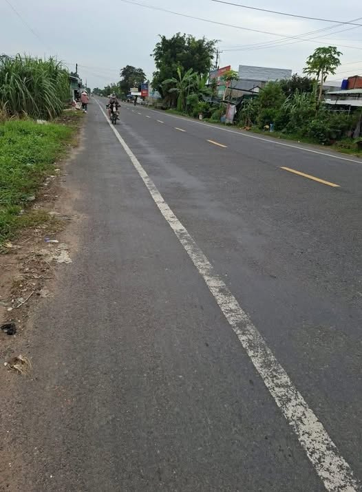 Đất nền Quốc lộ 57, Sơn Định, Chợ Lách 268m² giá 850 triệu - Sổ hồng chính chủ!