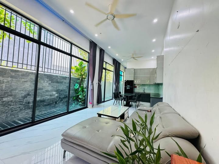 Nhà phố Cẩm Thành, Quảng Ngãi 95m² giá 2 tỷ - Kiên cố, nội thất cao cấp!