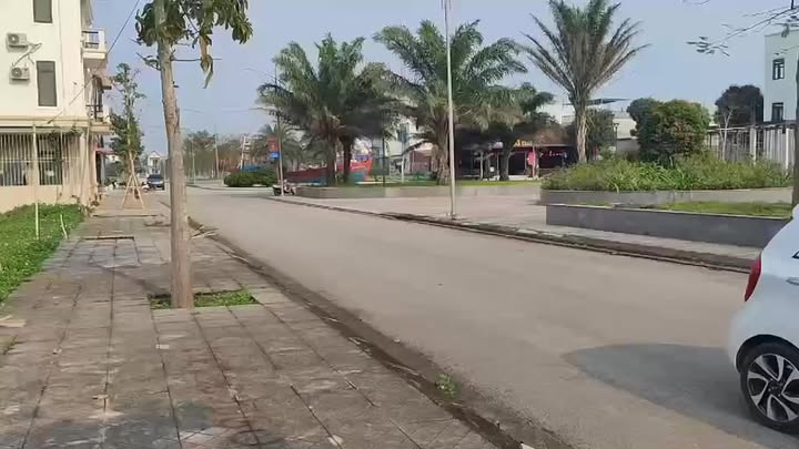 Đất nền khu Lightland Hải Tiến Hoàng Ngọc 100m² giá 1.8 tỷ - Cơ hội đầu tư hấp dẫn!