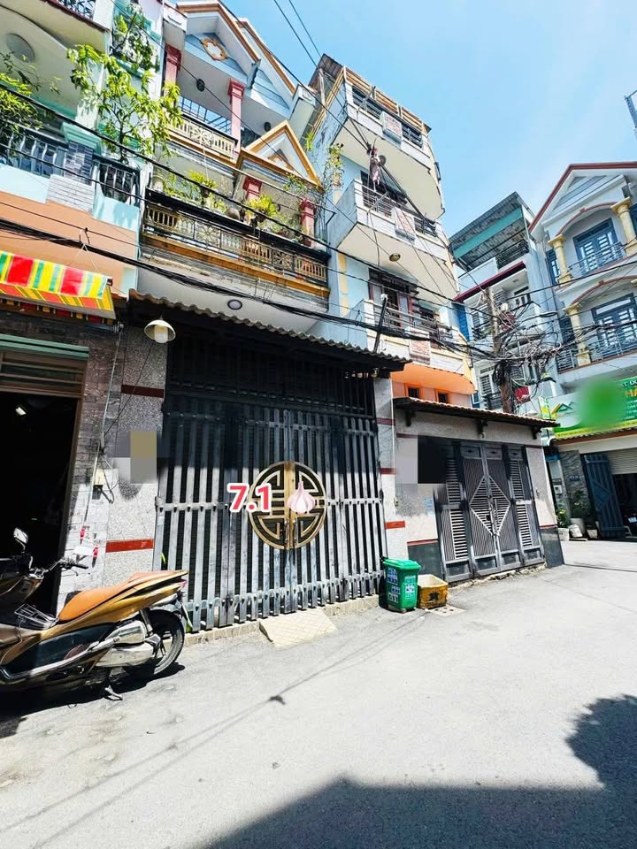 Nhà 4 tầng BTCT 64m² hẻm ô tô Nguyễn Ảnh Thủ - Sang trọng, giá 7.1 tỷ!