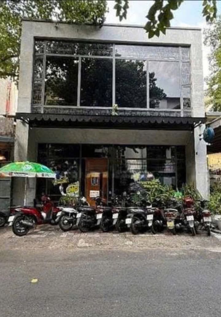 Nhà nguyên căn mặt tiền Hoa Mai, Phú Nhuận 120m² giá 90 triệu - Giảm giá sốc chưa từng có!