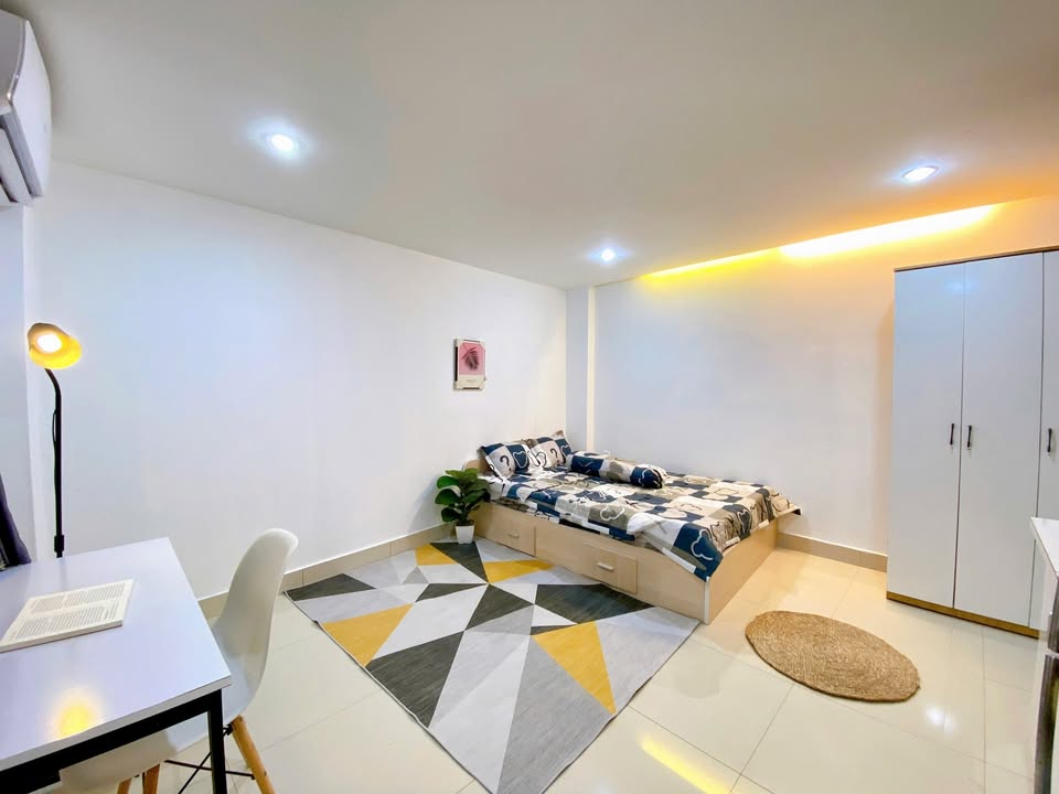 Cho thuê studio siêu rộng Nguyễn Hữu Cảnh 5-25 triệu - Cửa sổ thoáng mát, gần Landmark 81!
