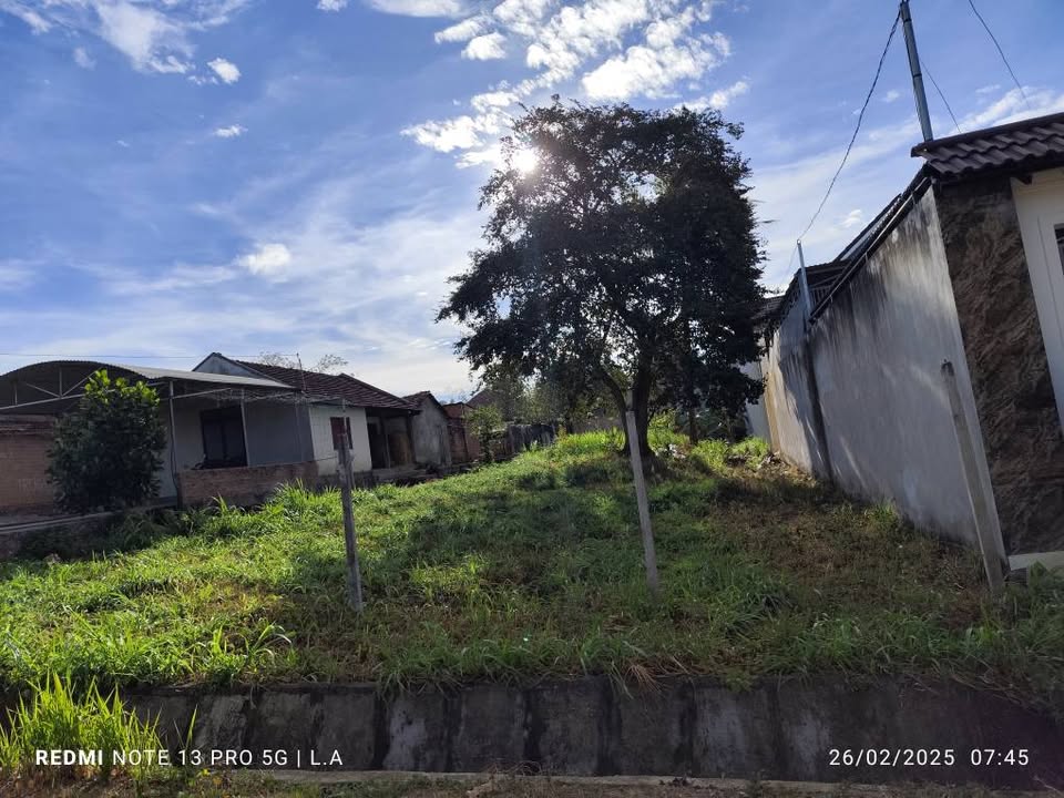 Đất nền mặt tiền đường Lê Văn Huân, Trần Hưng Đạo, 282m² giá chỉ 700 triệu - Cơ hội đầu tư tuyệt vời!