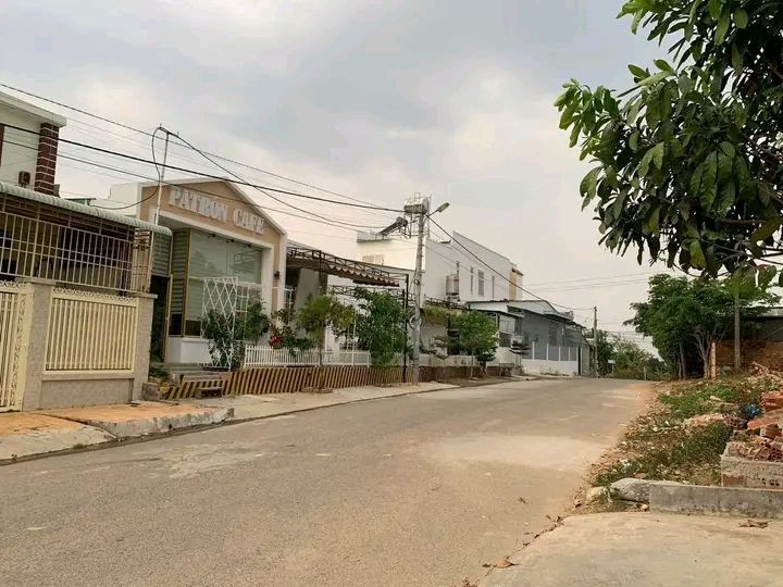 Đất mặt đường Lê Thị Hồng Gấm, phường Lê Lợi, 245m² - Đầu tư sinh lời tuyệt vời!