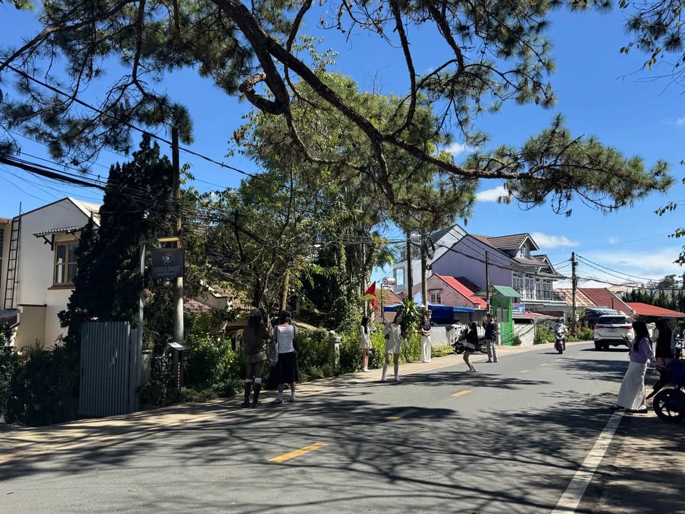 Cho thuê mặt bằng Đà Lạt 650m² giá 35 triệu - Vị trí đắc địa cho quán cà phê