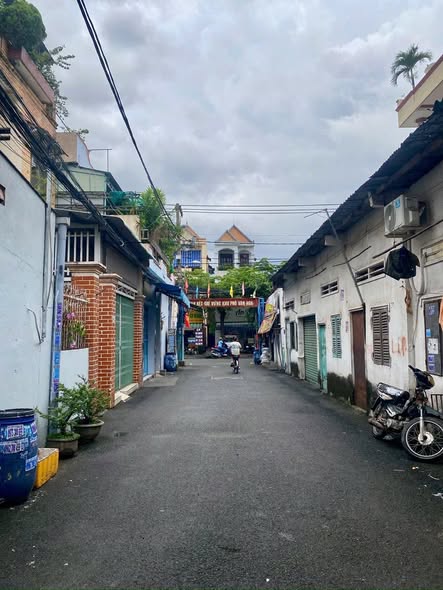 Nhà mặt tiền đường 12, Bình Chiểu, Thủ Đức 172m² giá 13.2 tỷ - Đầu tư sinh lời ngay!