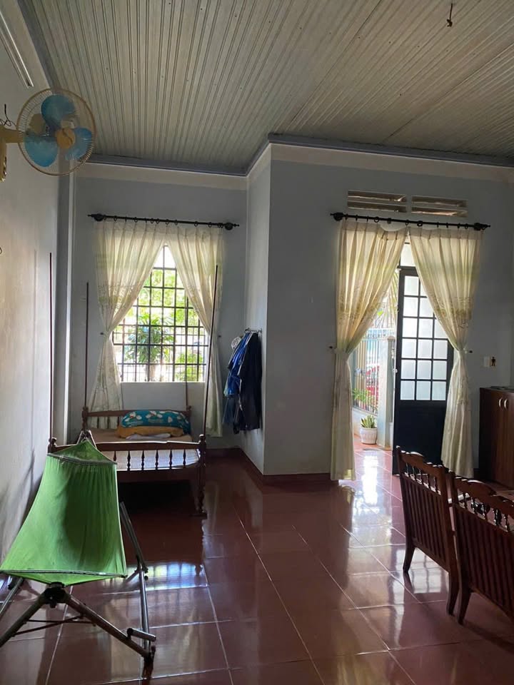 Nhà hẻm Hùng Vương, phường Tân Lập, TP. Buôn Ma Thuột 117.3m² giá 3.55 tỷ - Sổ đỏ chính chủ!