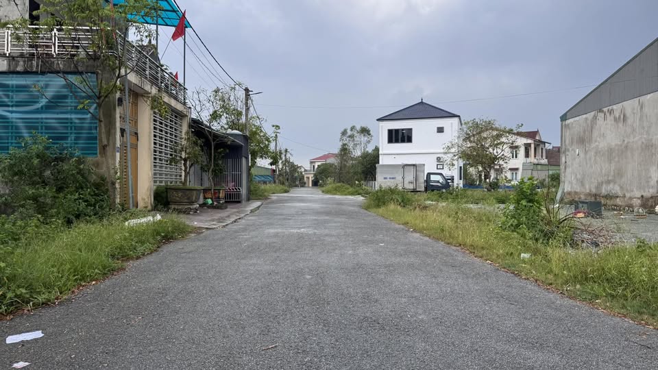 Đất nền Hà Huy Tập 148m² giá 2 tỷ - Đầu tư sinh lời tốt!