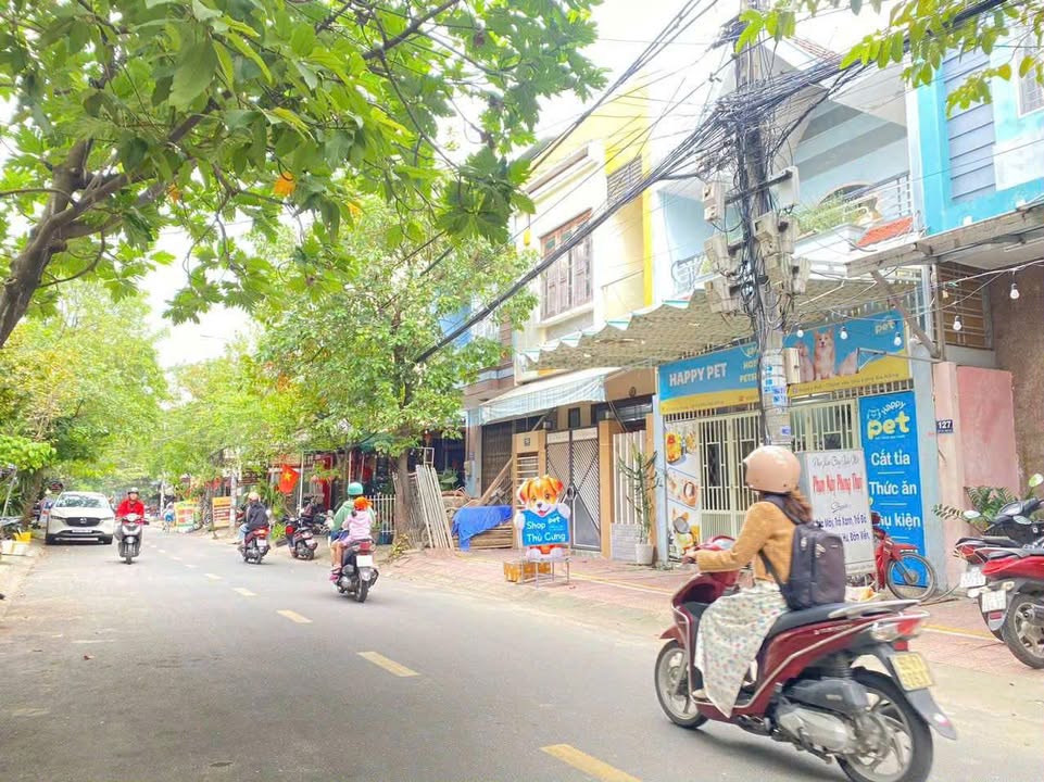 Bán đất tặng nhà cấp 4 gác lững đường Đặng Dung, Đà Nẵng, 75m² giá 5 tỷ - Cơ hội tuyệt vời cho bạn!
