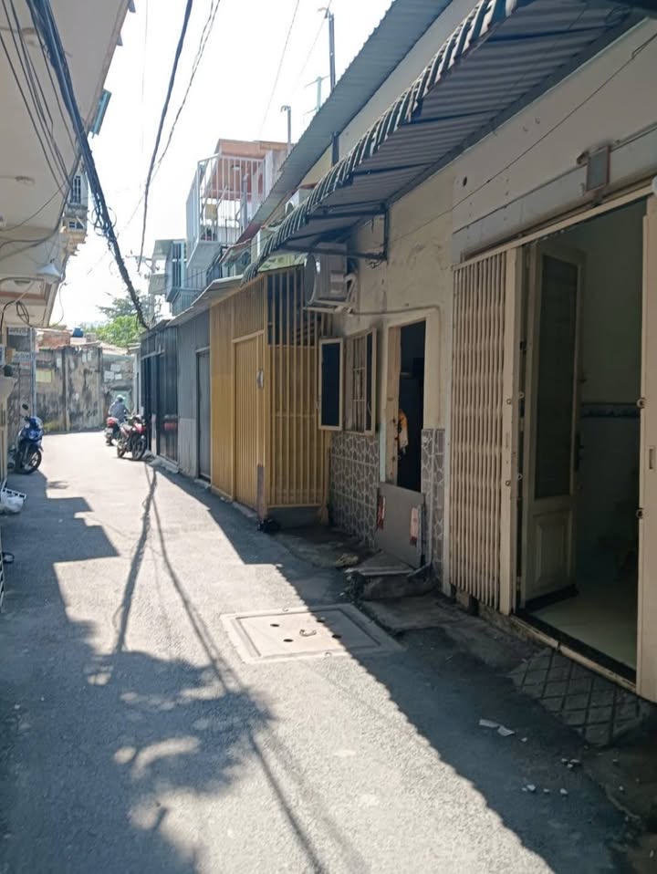 Nhà riêng đường Kha Vạn Cân, Thủ Đức 21m² giá 1.05 tỷ - Đối diện Gigamall!