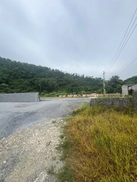 Lô đất thổ cư 1550m² tại phường Lào Cai - Đầu tư sinh lời chỉ 7 tỷ!