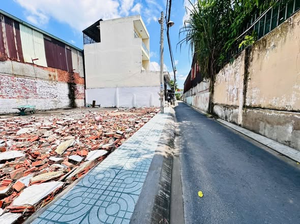 Đất 91m² tại chợ Minh Phát, phường Thạnh Xuân - Giá 4.5 tỷ, cơ hội đầu tư hấp dẫn!