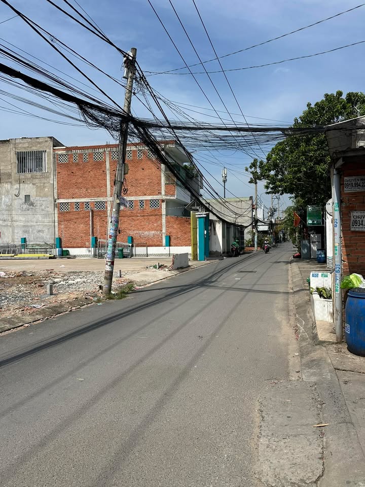 Đất nền quận 9 - Tăng Nhơn Phú B, 64m² giá 6 tỷ - Hẻm xe tải, cơ hội đầu tư tuyệt vời!