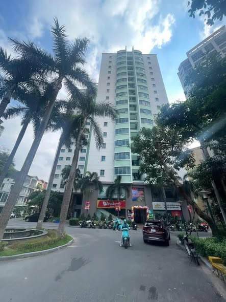 Căn hộ CC Cao Cấp Hoàng Hoa Thám, Ba Đình 92m² giá 9.36 tỷ - Nội thất đẹp, gần nhiều tiện ích!