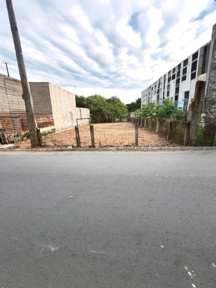 Đất nền mặt tiền Trần Văn Hiển, Mỹ Tho, 93m² giá 2.9 tỷ - Cơ hội đầu tư tuyệt vời!