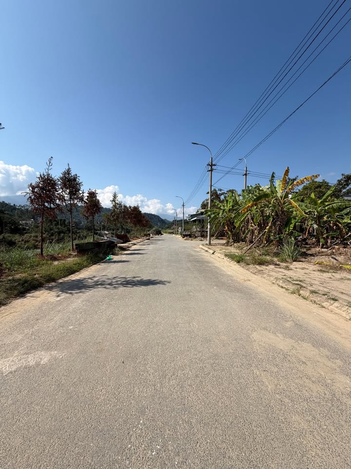 Nhà 3 Tầng Khu Đô Thị Quang Trung, 81m² giá chỉ 2 tỷ - Không thể bỏ lỡ!