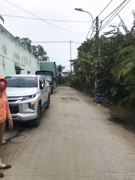 Đất nền xã Tân Quý Tây, Bình Chánh 108m² giá 1.85 tỷ - Đầu tư lý tưởng!