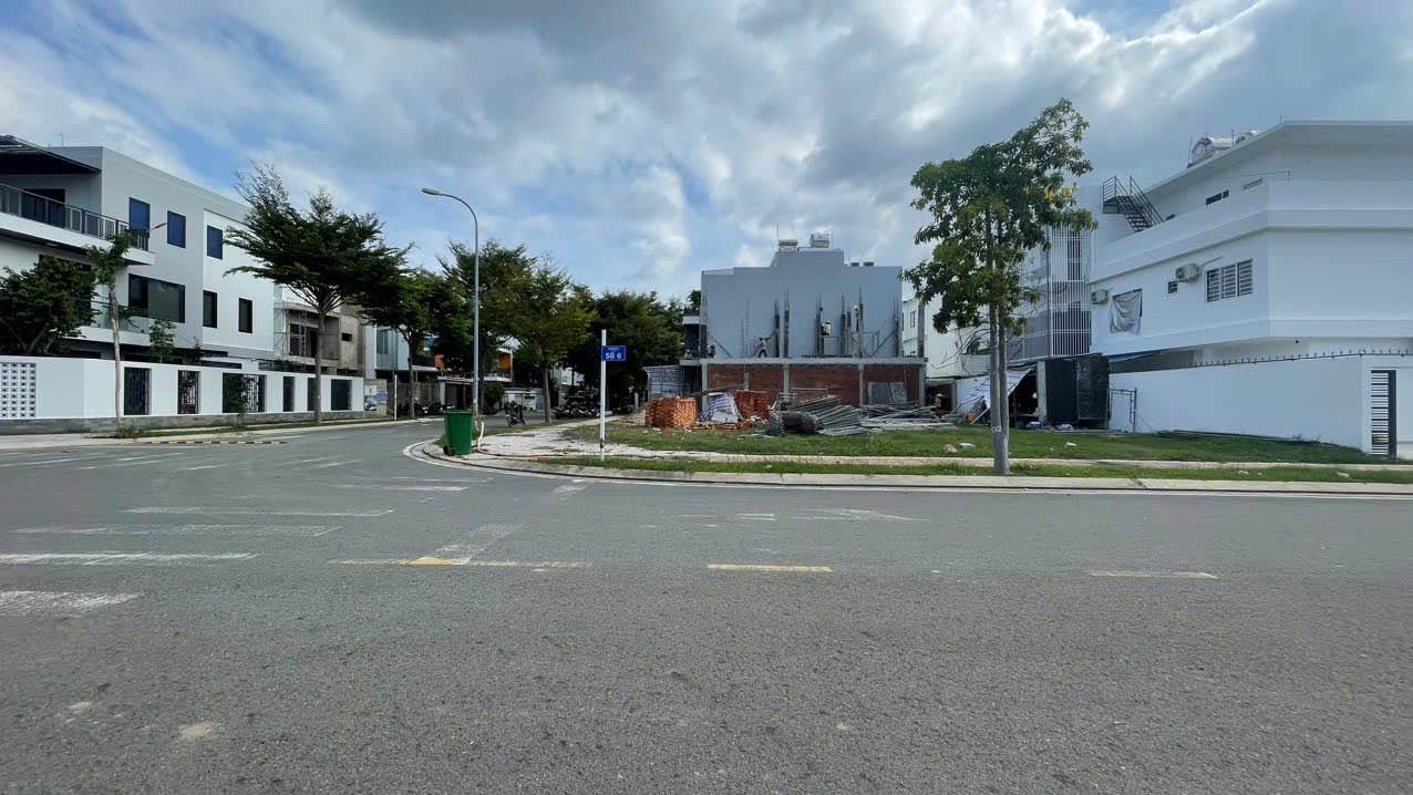 Bán lô góc biệt thự Khu đô thị Mỹ Gia, Nha Trang 213,5m² - Giá chỉ 13,746 tỷ VND!