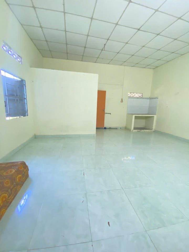 Phòng trọ Suối Cát, Cam Lâm - Rộng rãi, yên tĩnh, giá thỏa thuận!