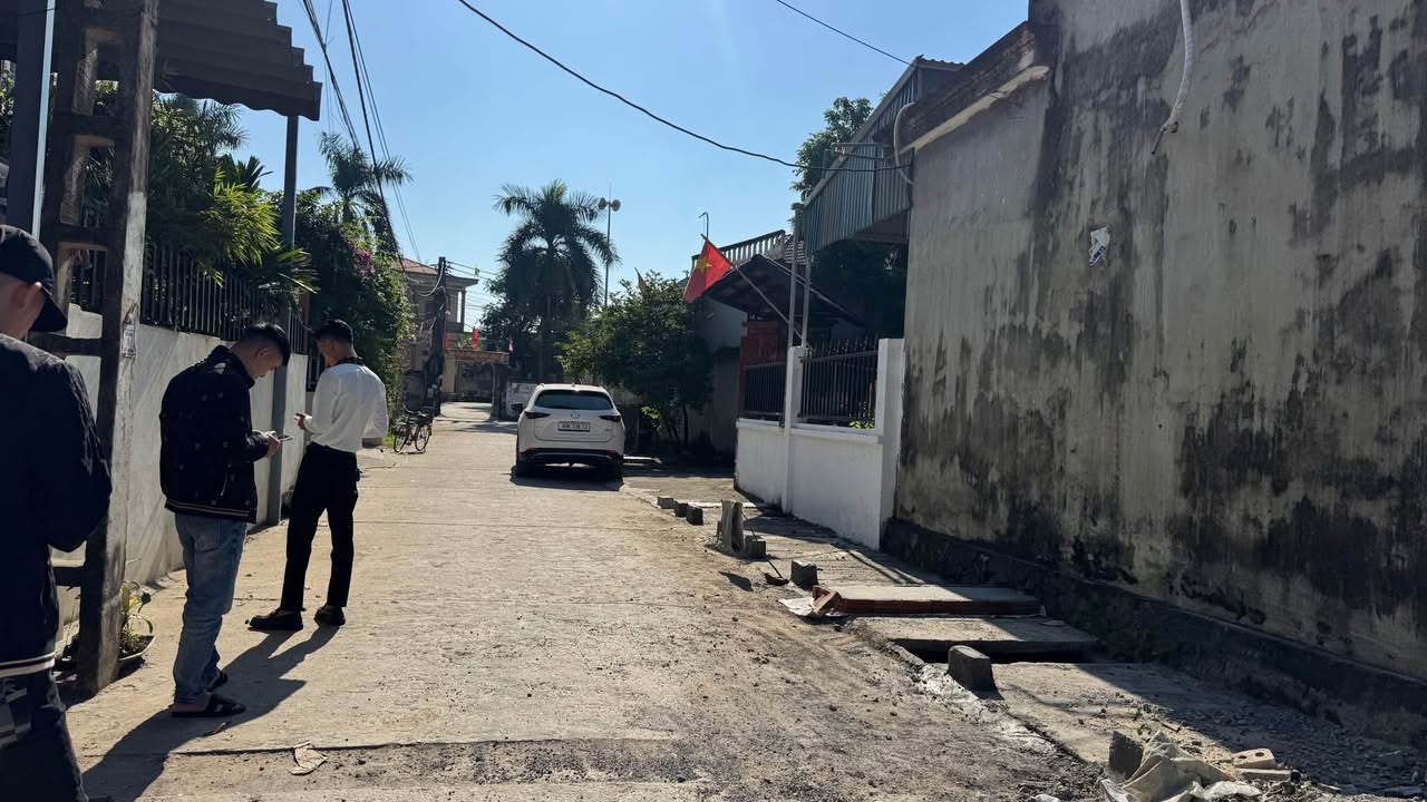 Đất kinh doanh Tuy Lai, Mỹ Đức 89.6m² giá 1 tỷ - Cơ hội đầu tư tuyệt vời!