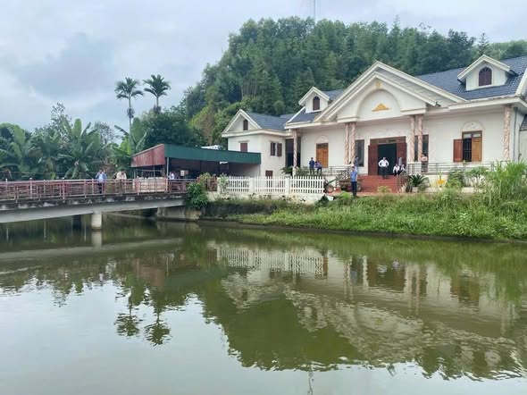 Bán gấp Farm 3.379m² tại Thượng Long, Yên Lập - Nhà biệt thự kiên cố, giá chỉ 3 tỷ