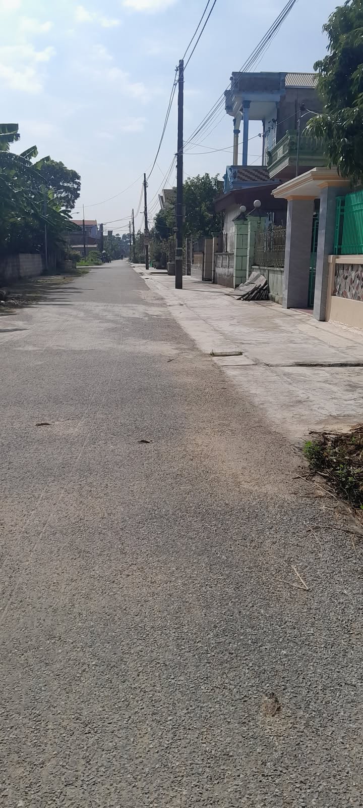 Bán lô đất Tân Minh, Ý Yên 200m² - Mặt tiền 8m, giá tốt!