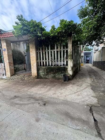 Nhà cấp 4 2 mặt kiệt 3m Trường Chinh, Cẩm Lệ 95m² giá 3.05 tỷ - Rẻ nhất khu vực!