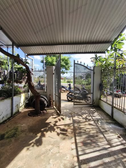 Nhà cho thuê hẻm cuối Hùng Vương, Tân Lập, 90m² giá 3,5 triệu - Nhà sạch sẽ, view thoáng