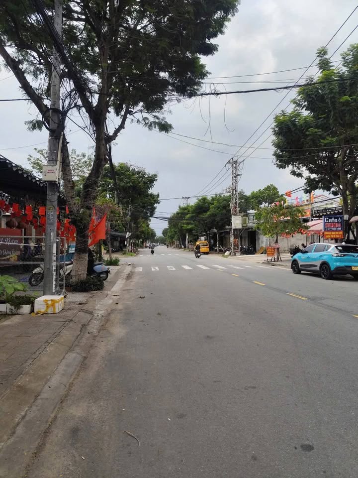 Nhà mặt tiền kinh doanh Nguyễn Chánh, Liên Chiểu 245m² chỉ 9.5 tỷ - Cơ hội đầu tư tuyệt vời!