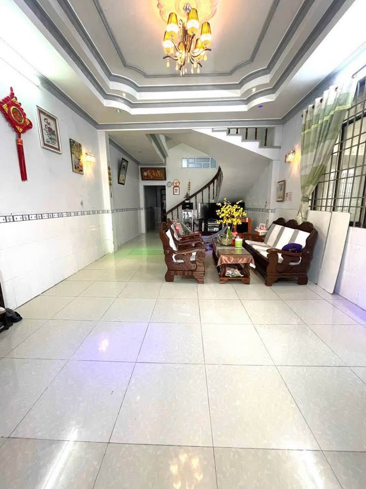 Nhà mặt tiền Mạc Cửu, Rạch Giá 124m² giá 3.8 tỷ - Chính chủ bán gấp!