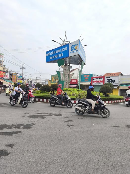 Bán gấp FrontHouse An Hội, Vĩnh Long 39m² - Đầu tư sinh lời ổn định!