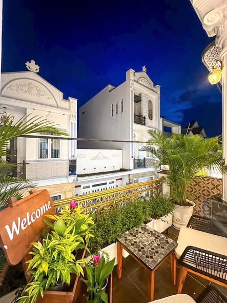 Nhà riêng hẻm ô tô Nguyễn Văn Cừ 82m² giá 4.68 tỷ - Tiện nghi hiện đại, chính chủ!