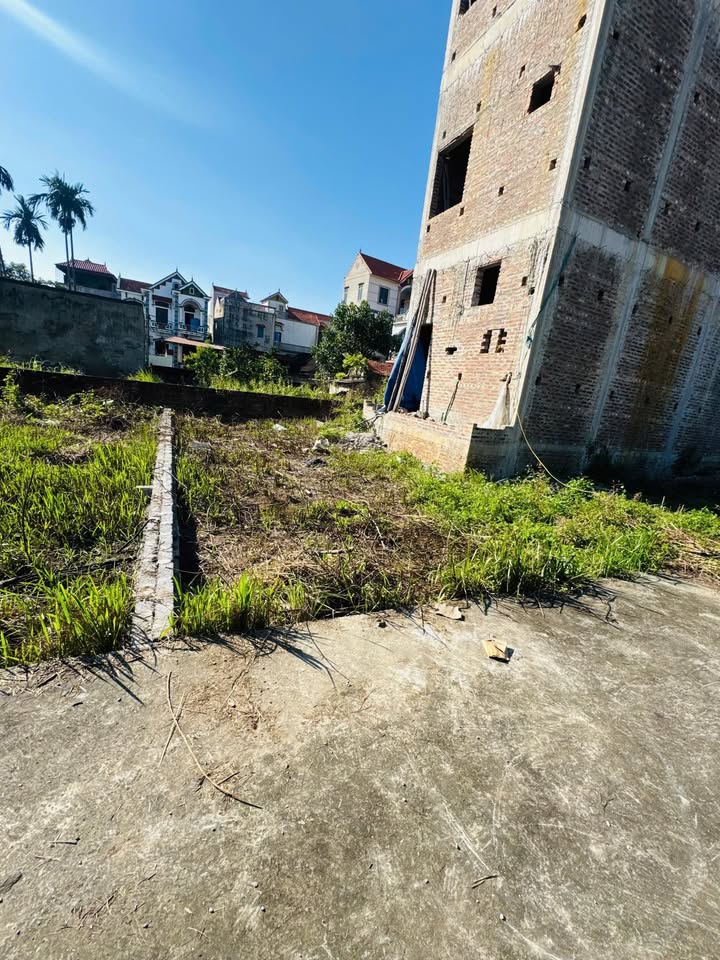 Lô đất Vĩnh Lộc - Thư Phú 49.7m² giá 2.5 tỷ - Ô tô vào tận đất!