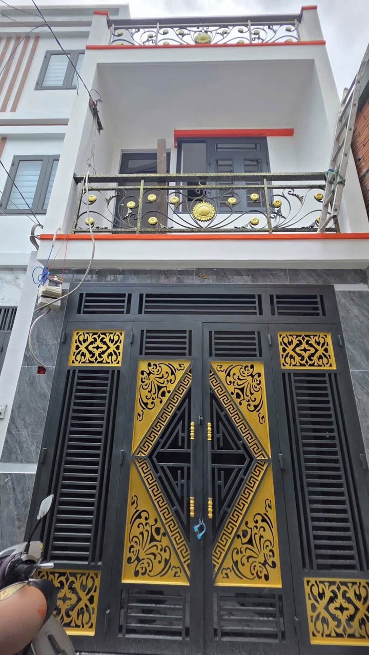 Nhà đẹp Bình Tân 30m² giá 3.6 tỷ - Sẵn sàng ở ngay!