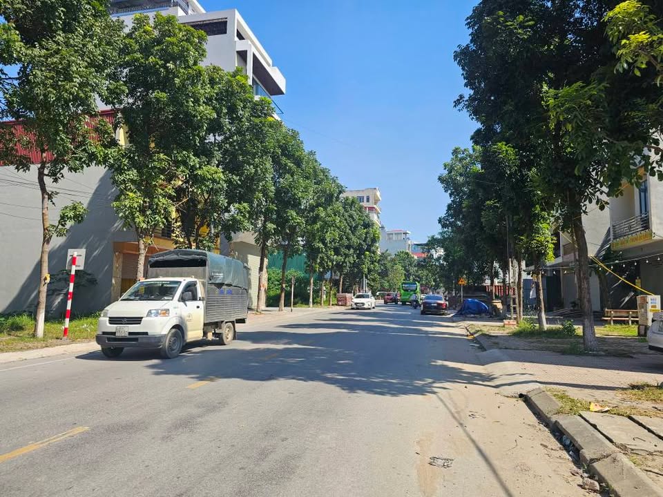 Đất nền đẹp Nguyễn Quyền, Từ Sơn 72m² giá 11 tỷ - Đầu tư sinh lời!