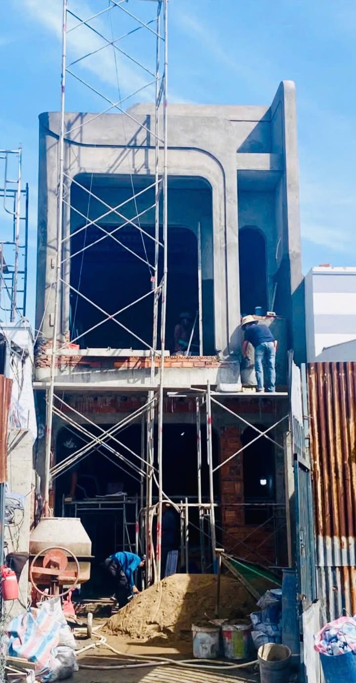 Nhà 1 Trệt 1 Lầu Mặt Tiền Đường Tăng Bạt Hổ - 96m² giá 2.89 tỷ - Sẵn sàng vào ở!