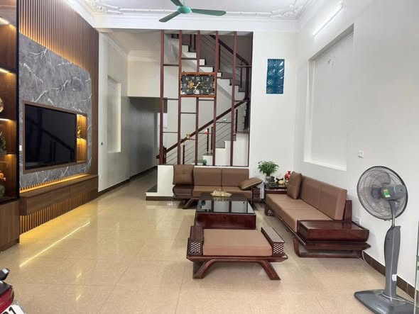 Nhà 2 tầng Võ Đại Huệ, Bắc Cường, Lào Cai 100m² giá 3.98 tỷ - Sẵn sàng vào ở!