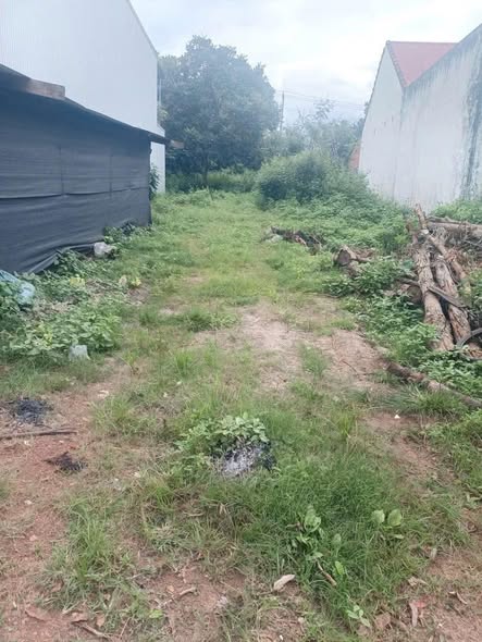 Đất nền Ea Drăng 240m² giá 2.4 tỷ - Kinh doanh sầm uất ngay trung tâm!