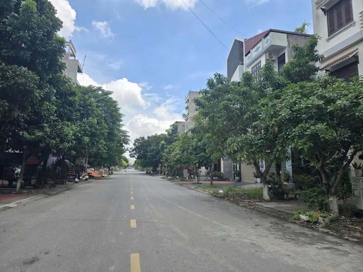 Đất mặt đường Nguyễn Quyền, Phường Võ Cường, 102.6m² - Sổ đỏ chính chủ, giá tốt!