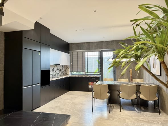 Nhà 3 tầng 1 Tum Vĩnh Thái, Nha Trang 100m² giá 8.85 tỷ - Thiết kế hiện đại, tiện nghi!