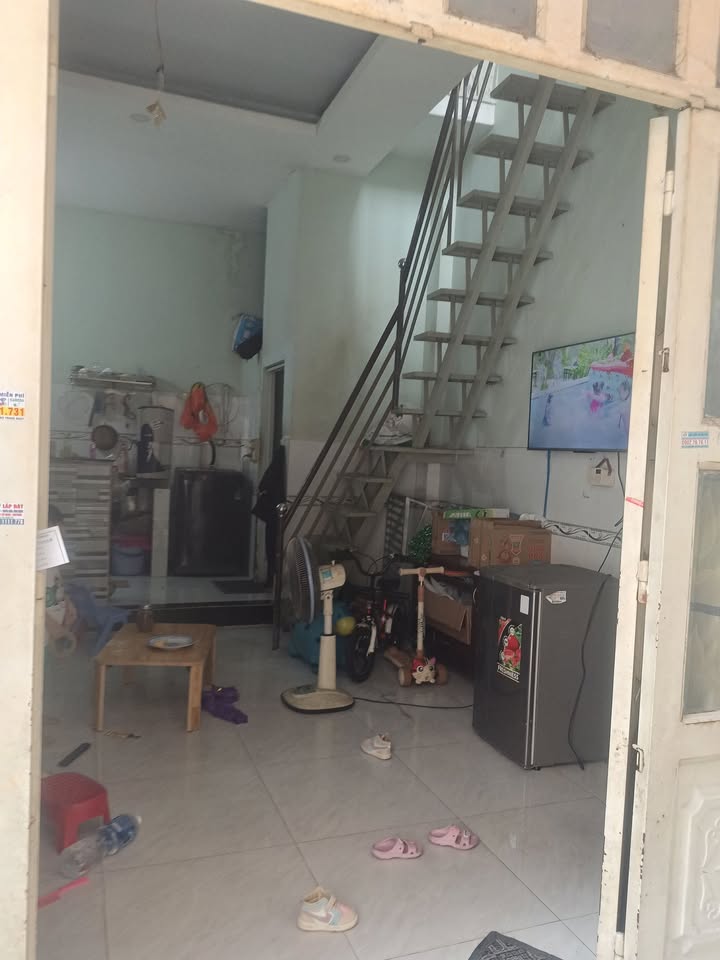 Nhà phố hẻm 2m5 Đường Số 9, Bình Hưng Hòa 24m² giá 1.8 tỷ - Sổ hồng chính chủ!