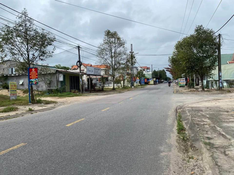 Đất nền mặt tiền DT613 Thăng Bình 210m² - Đất ở 100%!