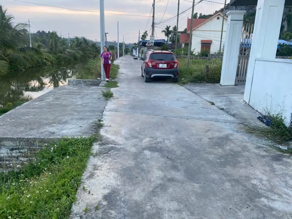 Đất nền Lưu Kiếm Hải Phòng 150m² giá 1 tỷ - Hướng Đông tài lộc