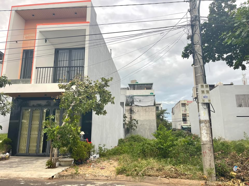 Lô đất mặt tiền Hà Huy Tập, P9, Tuy Hòa 100m² - Giá chỉ 3.3 tỷ, đầu tư sinh lời!