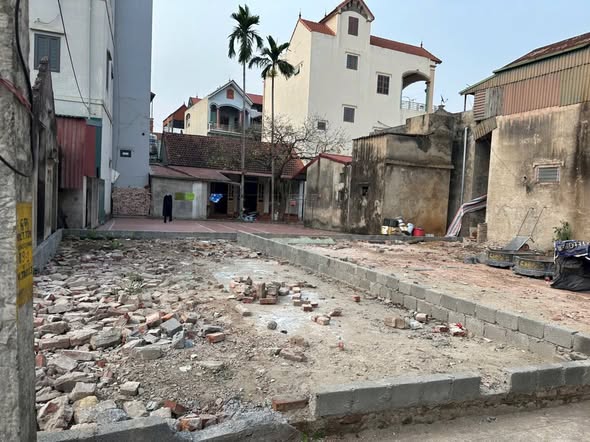 Đất nền Vân Tảo 50m² giá 2.75 tỷ - Vị trí đắc địa, ô tô vào tận nơi!