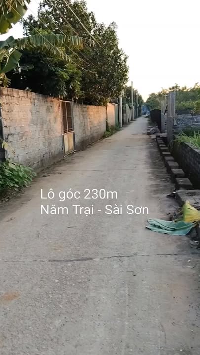 Đất vườn lô góc Sài Sơn 230m² giá thương lượng - Không gian thoáng mát lý tưởng!