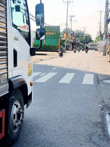 Nhà 2 tầng Phú Định Quận 8 – Hẻm ô tô 8m, giá 6 tỷ - Đầu tư sinh lời ngay!