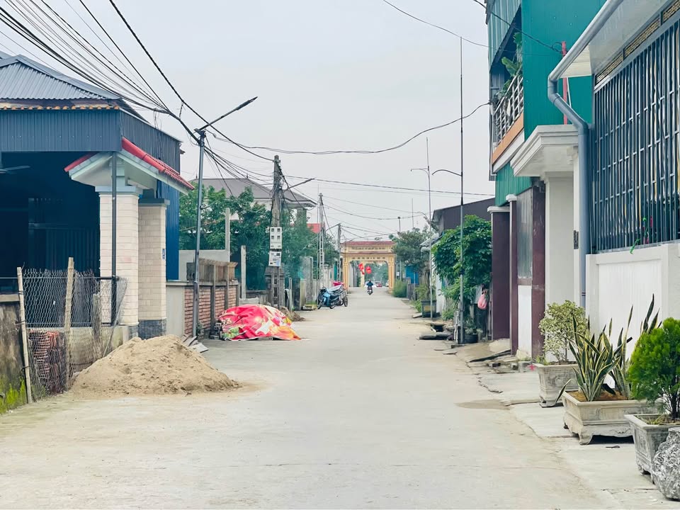 Đất nền Nghi Kim 69.8m² giá 1.49 tỷ - Sổ đỏ chính chủ, tiện ích đầy đủ!