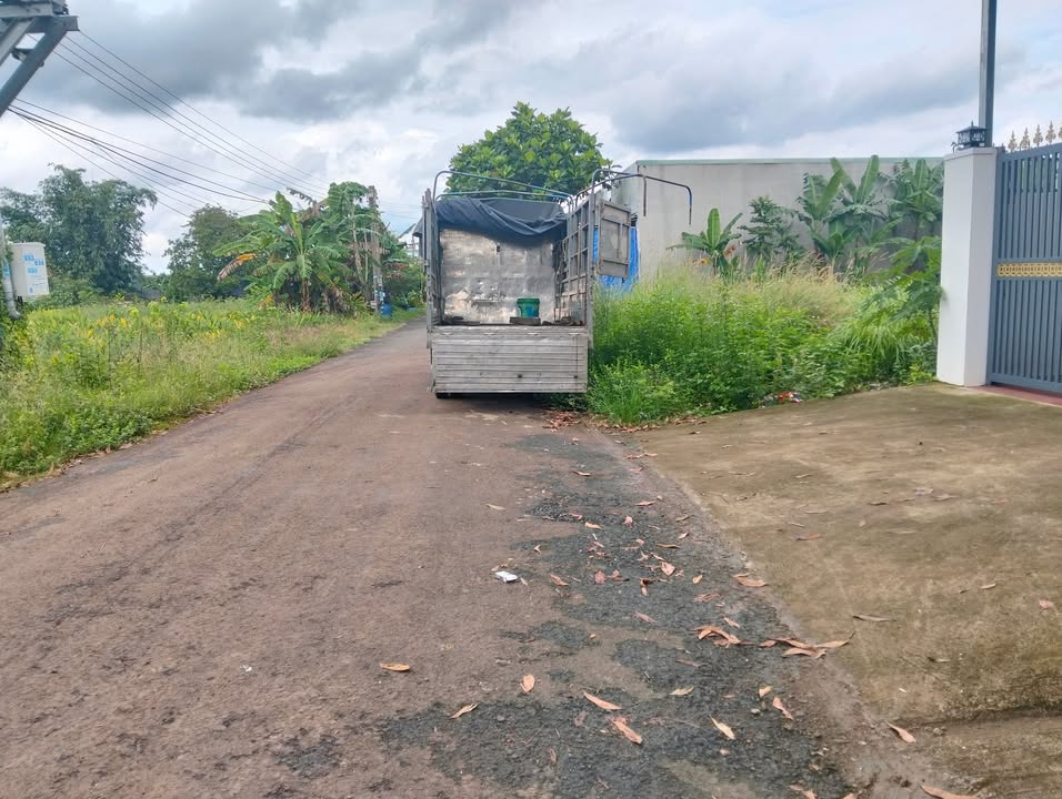 Đất nền chính chủ Đồng Xoài 410m² giá 2.3 tỷ - Đối diện KCN ĐX2